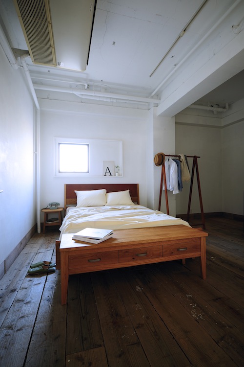 家具、無垢、ベッド、ROBUS、ローテーブル