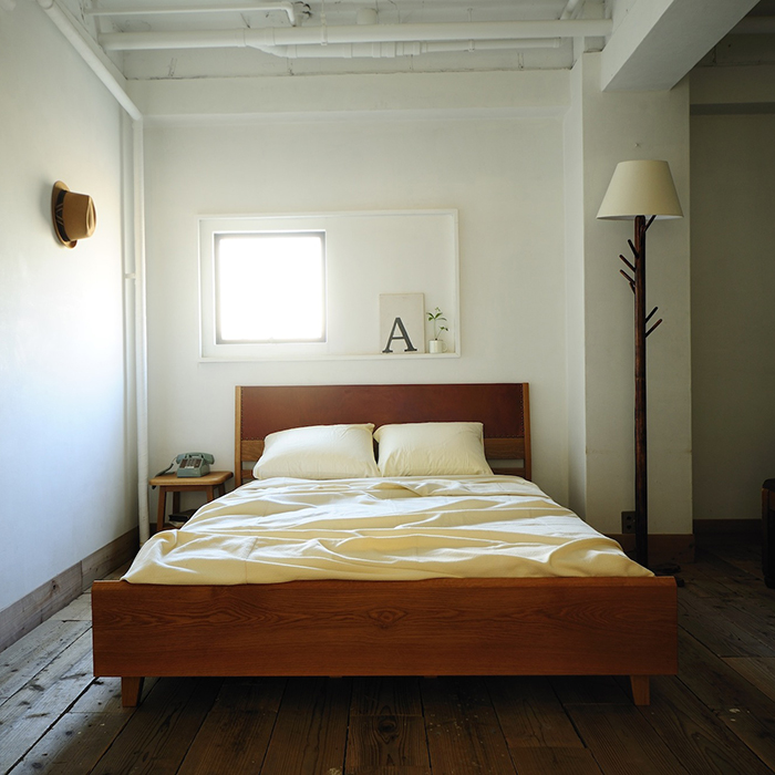 家具、無垢、ベッド、ROBUS