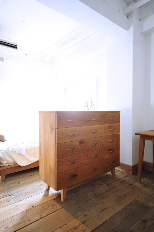 家具、無垢、チェスト、ROBUS