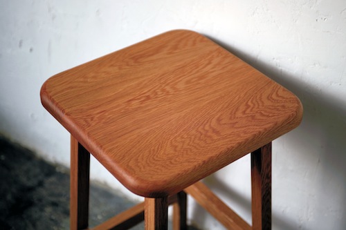 家具、無垢、スツール、椅子、ROBUS