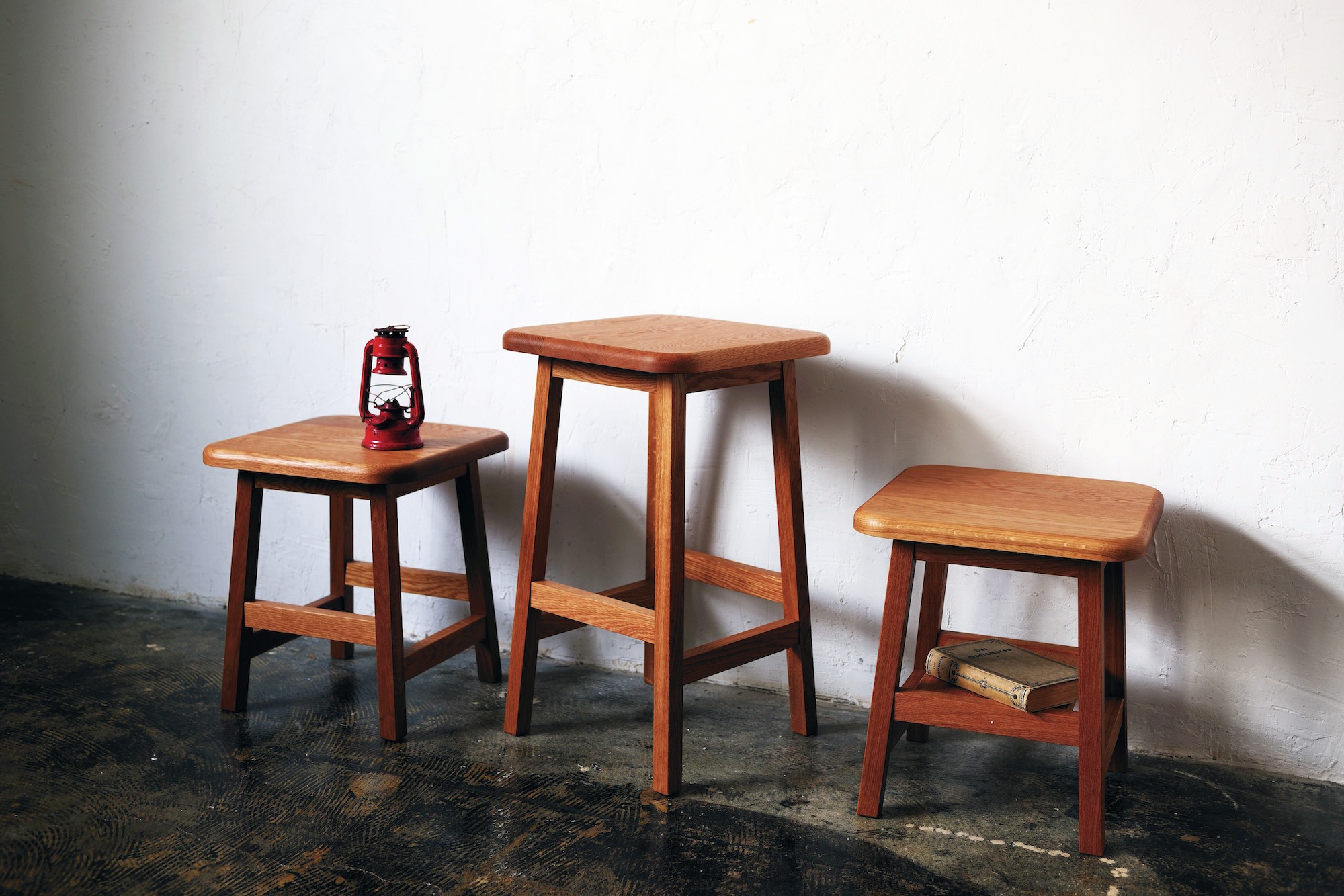 家具、無垢、スツール、椅子、ROBUS