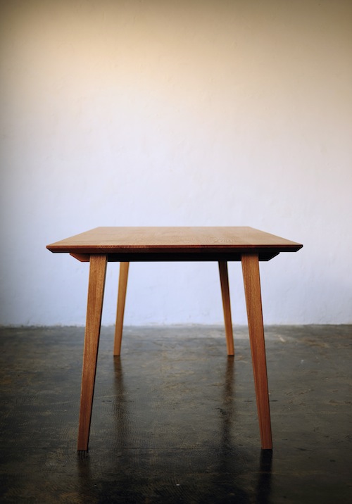 家具、無垢、アングルテーブル、ダイニングテーブル、ワークテーブル、ROBUS